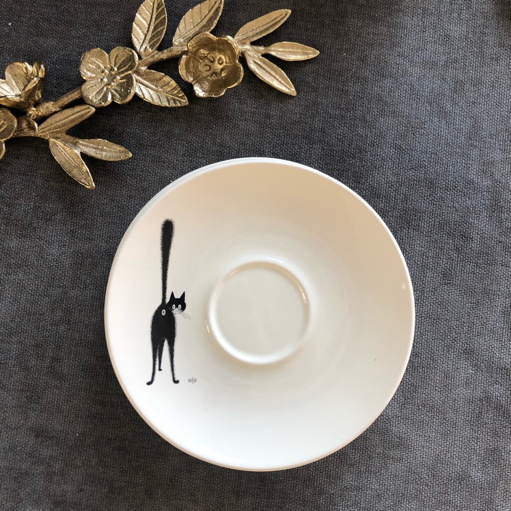 Albert Dubout cat butt third eye dessert plate